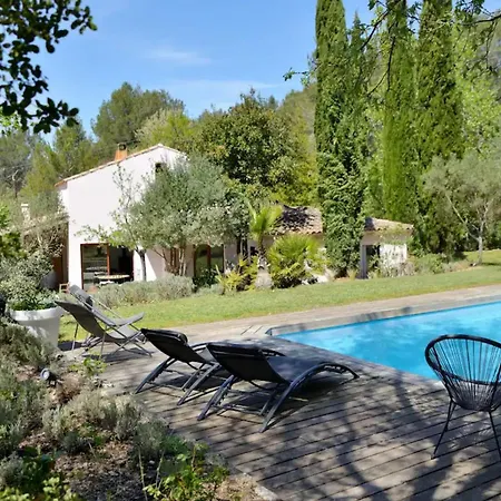 Family With Private Pool *